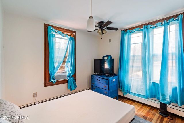 670 E Bay Avenue, Barnegat, NJ 08005