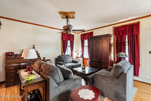 670 E Bay Avenue, Barnegat, NJ 08005