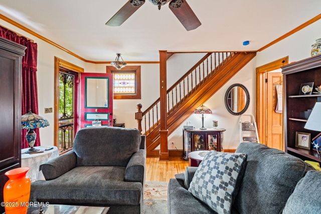 670 E Bay Avenue, Barnegat, NJ 08005