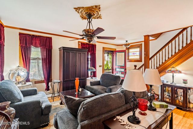 670 E Bay Avenue, Barnegat, NJ 08005