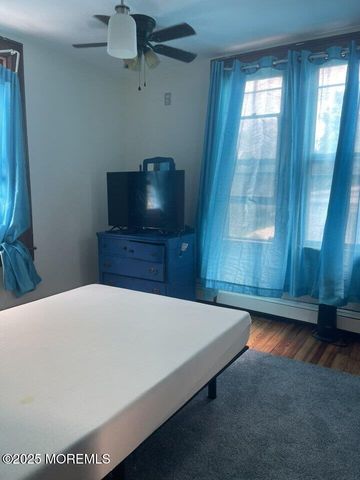 670 E Bay Avenue, Barnegat, NJ 08005
