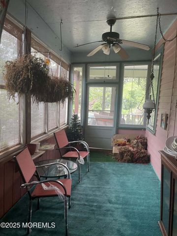 670 E Bay Avenue, Barnegat, NJ 08005