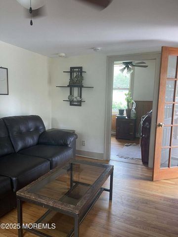 670 E Bay Avenue, Barnegat, NJ 08005