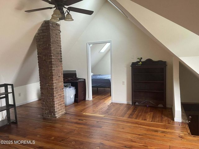 670 E Bay Avenue, Barnegat, NJ 08005