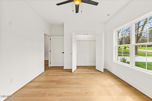 2306 Rambling Road, Johnson City, TN 37604