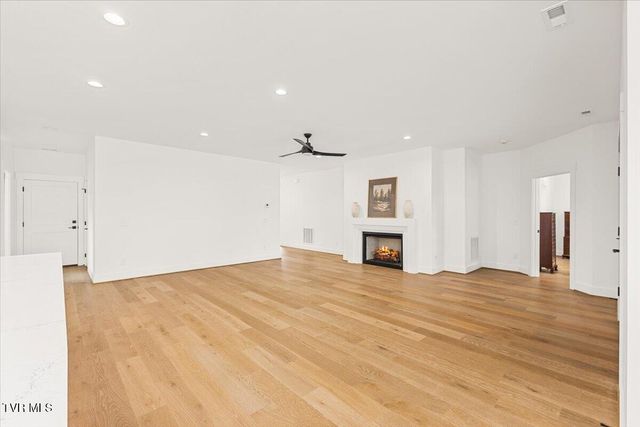 2306 Rambling Road, Johnson City, TN 37604