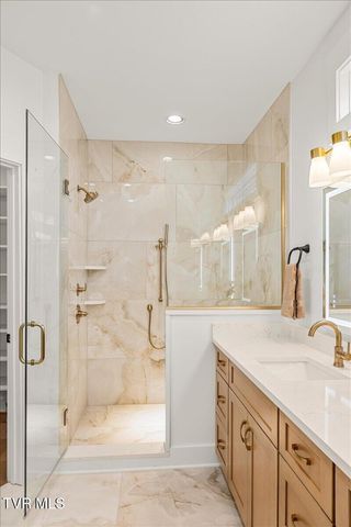 2306 Rambling Road, Johnson City, TN 37604