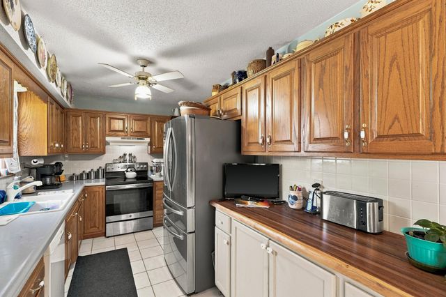 213 SARAZEN DR, Columbia, MO 65202