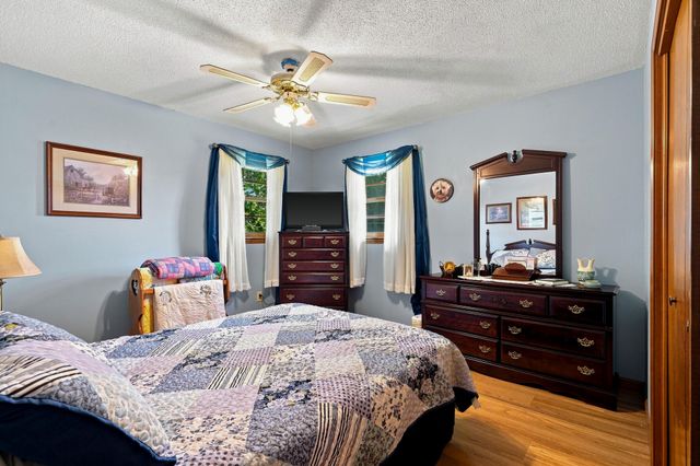213 SARAZEN DR, Columbia, MO 65202