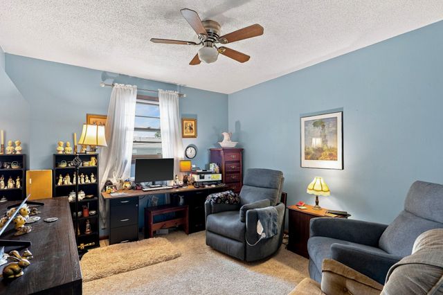 213 SARAZEN DR, Columbia, MO 65202