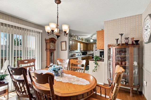 213 SARAZEN DR, Columbia, MO 65202