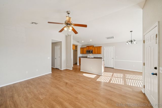 1110 W 24th Street North, Claremore, OK 74017