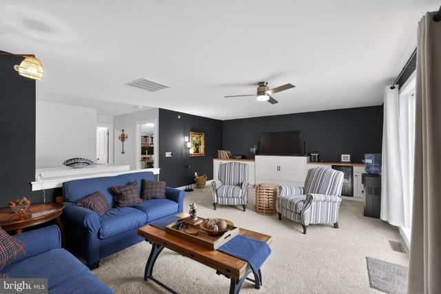 112-B KING ST, Bensalem, PA 19020