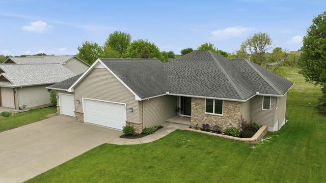 221 Kusilek Street, River Falls, WI 54022