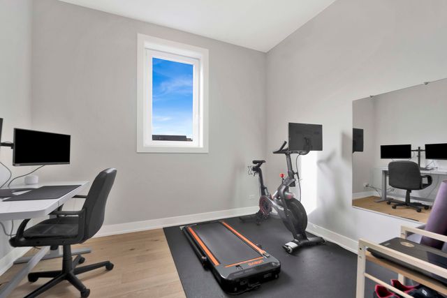 1932 N Drake Avenue 2W, Chicago, IL 60647