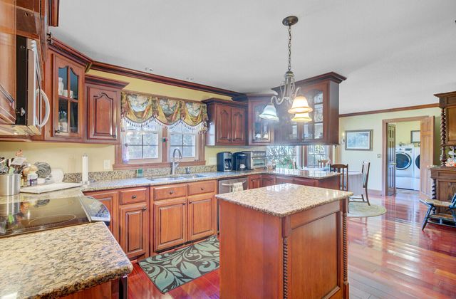 672 Ayers Drive, Charleston, SC 29412