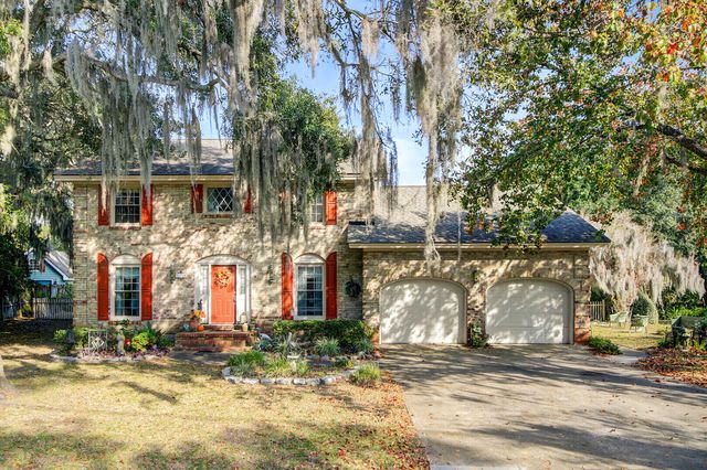 672 Ayers Drive, Charleston, SC 29412