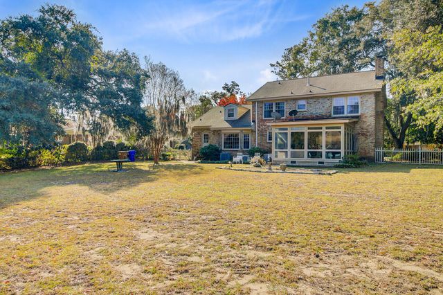 672 Ayers Drive, Charleston, SC 29412