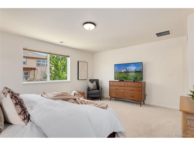15964 Maroon Bells Dr, Broomfield, CO 80023