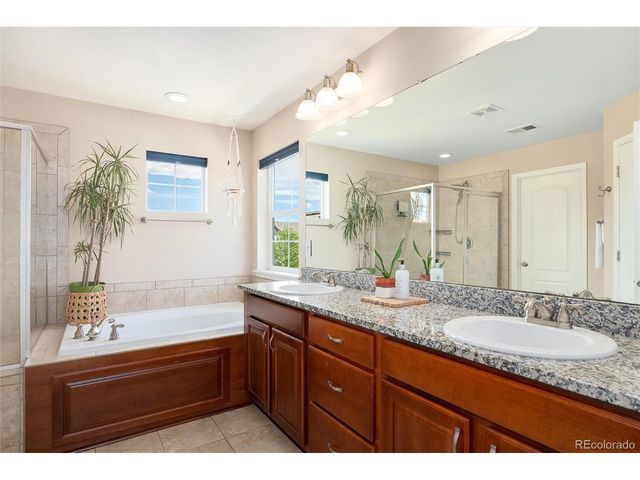 15964 Maroon Bells Dr, Broomfield, CO 80023