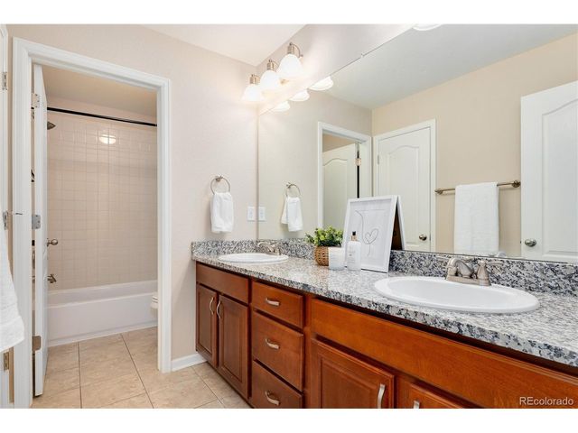 15964 Maroon Bells Dr, Broomfield, CO 80023