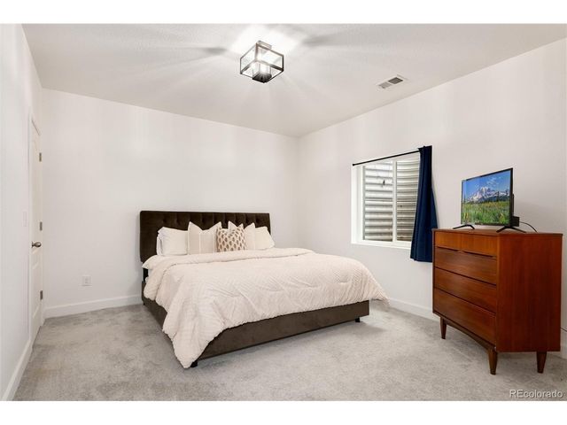 15964 Maroon Bells Dr, Broomfield, CO 80023
