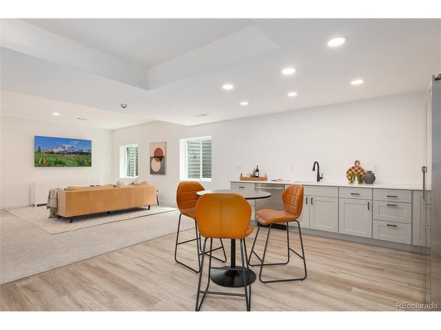 15964 Maroon Bells Dr, Broomfield, CO 80023
