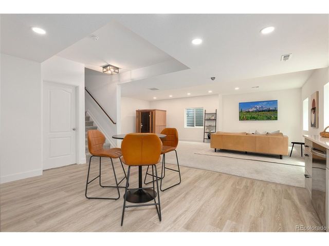 15964 Maroon Bells Dr, Broomfield, CO 80023