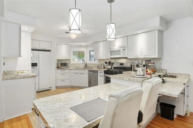 38230 Calle Arrebol, Murrieta, CA 92563