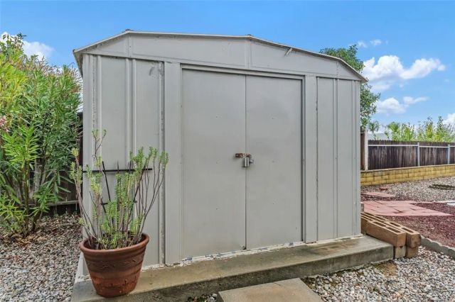 38230 Calle Arrebol, Murrieta, CA 92563