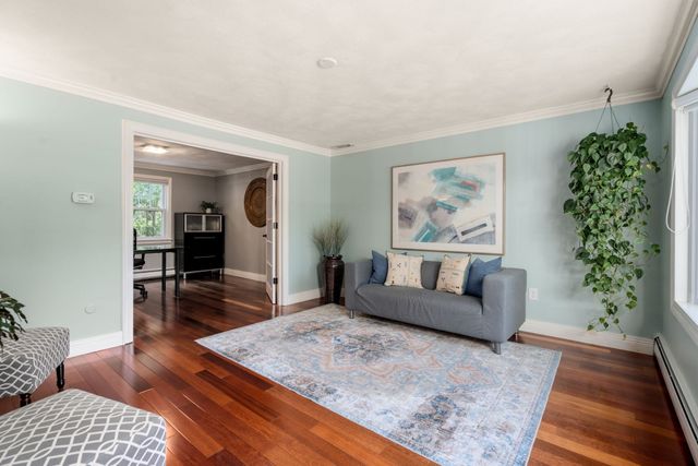 45 Woodmere Dr, Sudbury, MA 01776