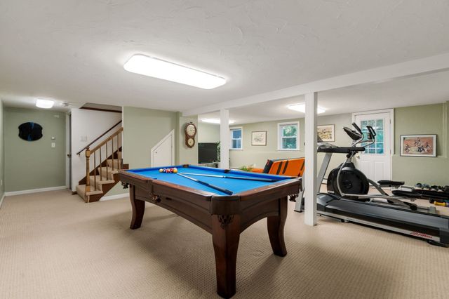 45 Woodmere Dr, Sudbury, MA 01776
