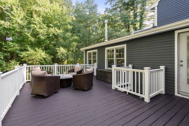 45 Woodmere Dr, Sudbury, MA 01776