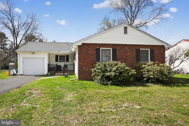 1183 LOWER FERRY RD, Trenton, NJ 08618