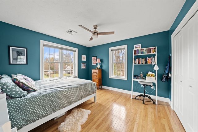 697 Salisbury, Worcester, MA 01609