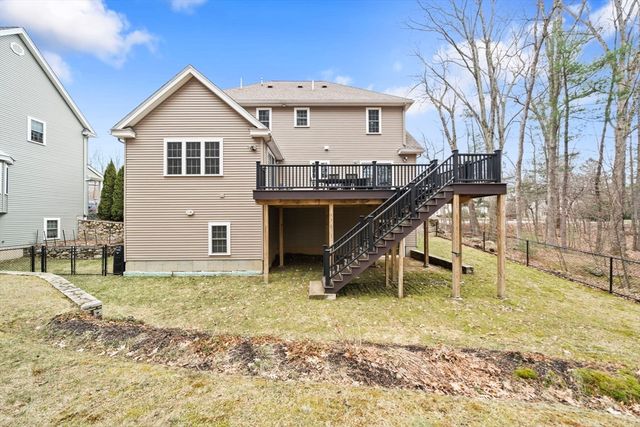 697 Salisbury, Worcester, MA 01609