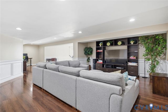 4201 Allenbend Rd, Glen Allen, VA 23060