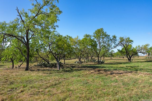 0017 Clearwater, Comfort, TX 78013