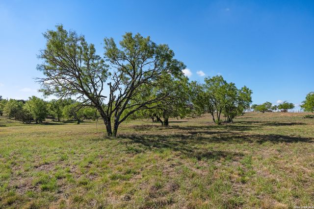 0017 Clearwater, Comfort, TX 78013