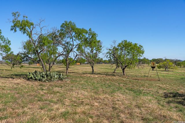 0017 Clearwater, Comfort, TX 78013
