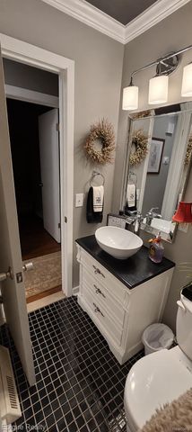 3278 Schoolhouse Drive, Waterford Charter Township, MI 48329