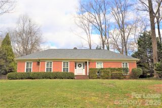 2409 Huntingtowne Farms Lane, Charlotte, NC 28210