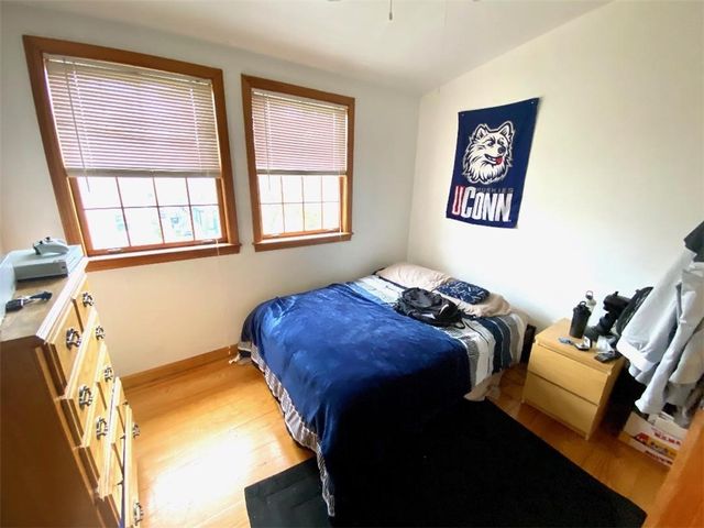 32 McAllister Street, Newport, RI 02840