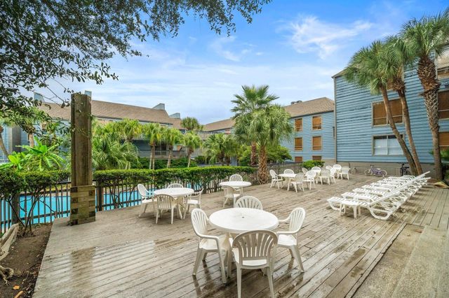 8100 Seawall Boulevard 370, Galveston, TX 77551