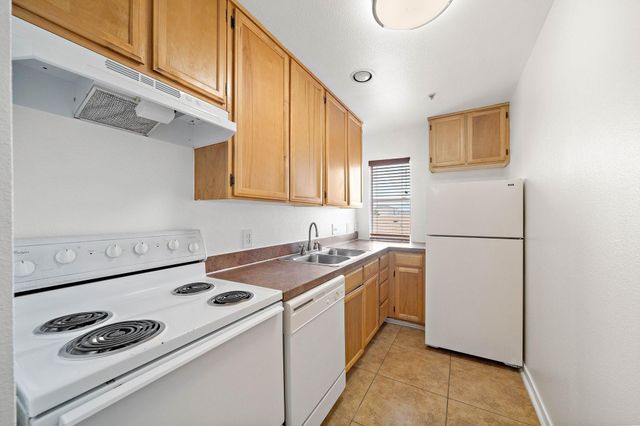 8100 Seawall Boulevard 370, Galveston, TX 77551