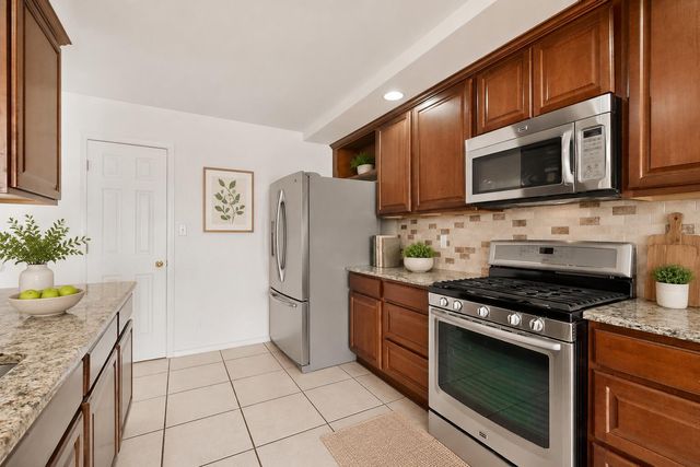 5016 Mira Vista Drive NE, Rio Rancho, NM 87144
