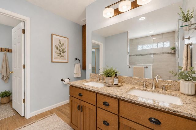 5016 Mira Vista Drive NE, Rio Rancho, NM 87144