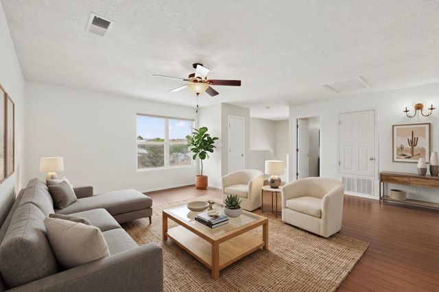 5016 Mira Vista Drive NE, Rio Rancho, NM 87144