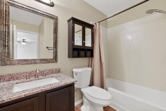 5016 Mira Vista Drive NE, Rio Rancho, NM 87144