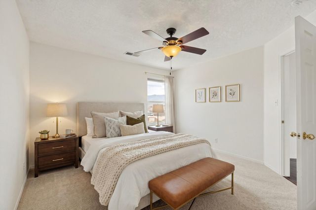 5016 Mira Vista Drive NE, Rio Rancho, NM 87144